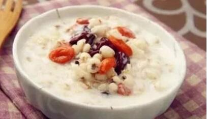 强直性脊柱炎如何饮食调理?推荐大家几款食物 强直性脊柱炎如何饮食调理?推荐大家几款食物