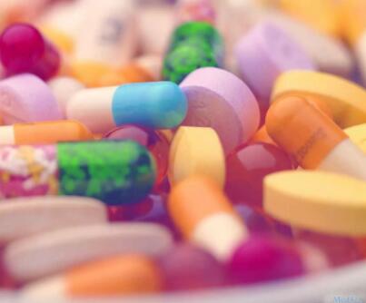 主任指出:治疗强直性脊柱炎,这四种西药常见! 主任指出:治疗强直性脊柱炎,这四种西药常见!