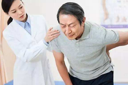 贵阳治疗强直医院,强直性脊柱炎是有哪些引起原因 贵阳治疗强直医院,强直性脊柱炎是有哪些引起原因